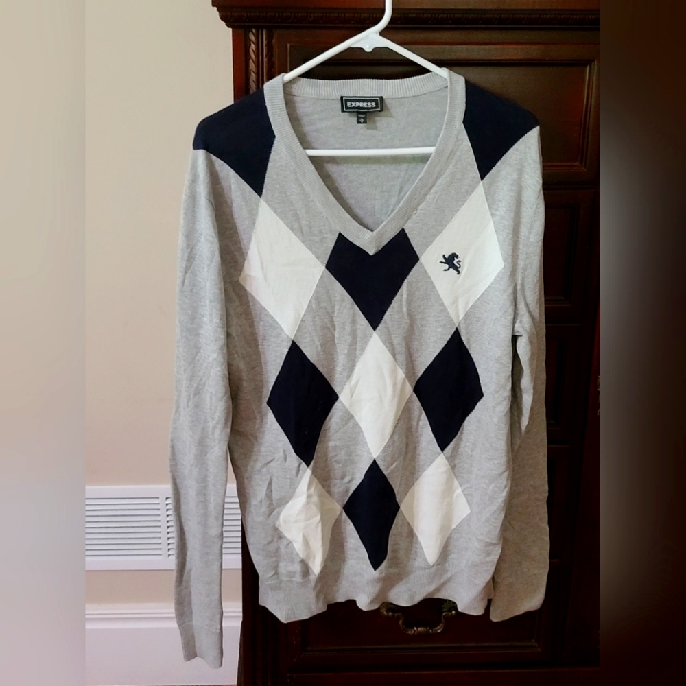 Men's express sweater